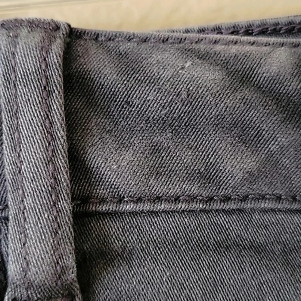 American Eagle Womens Gray Cropped Jeggings - Size 6